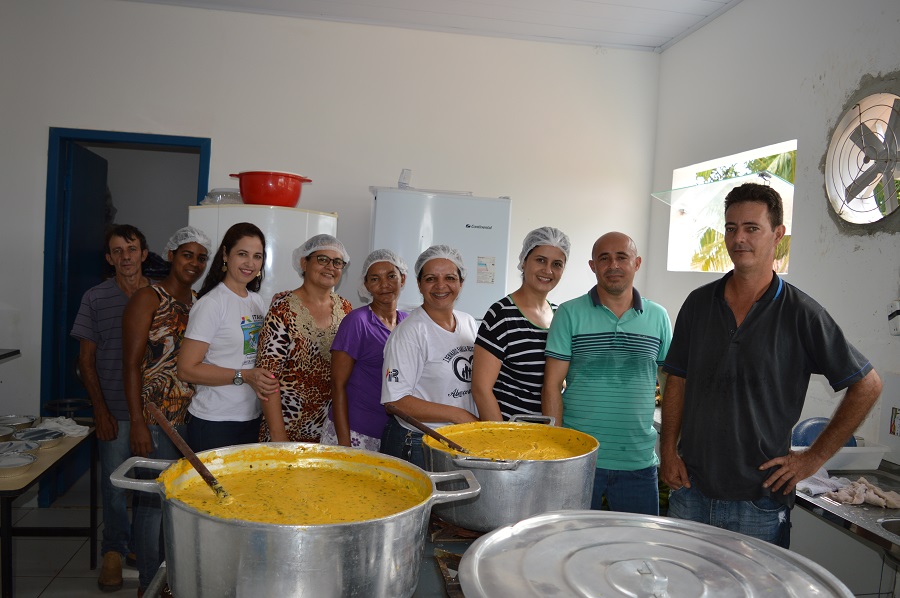 Rio Crespo: Escola Vaneide de Oliveira realiza evento beneficente