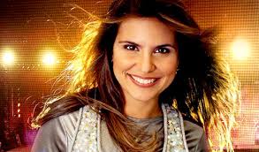 Confira o cachê da Aline Barros, a cantora gospel mais cara do Brasil