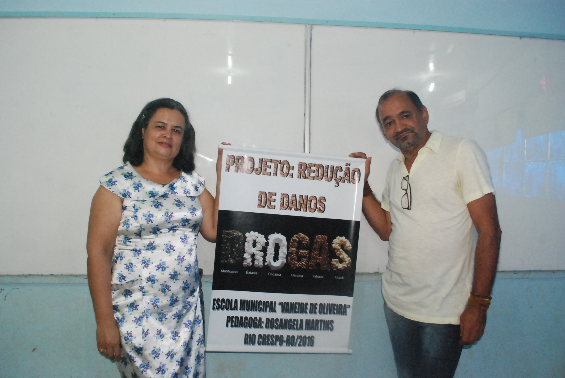Rio Crespo: Através da Professora Rosangela Martins, Escola Vaneide de Oliveira realiza palestra sob o tema “Redução de Danos-Drogas”