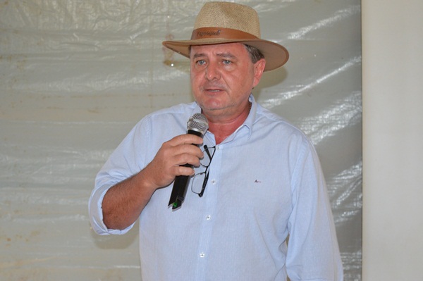 Rio Crespo:Secretário de Agricultura participa de “Dia de Campo” na fazenda Boasafra
