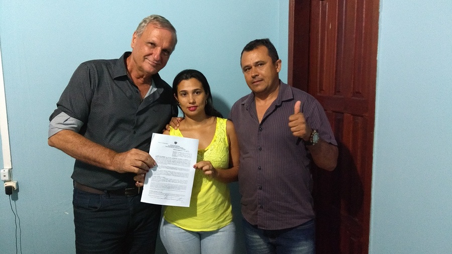 Presidente da Aciap assina convênio de R$ 40 mil de emenda do deputado Adelino Follador