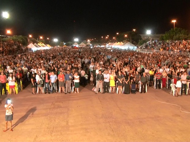 Evento evangélico reúne mais de 8 mil pessoas em Ariquemes, RO