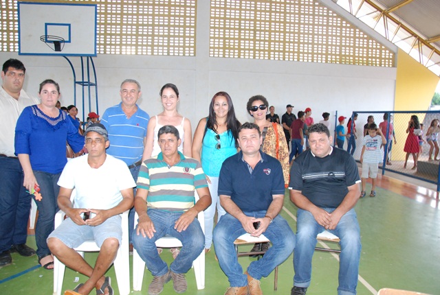 Rio Crespo: Eudes e Lezão participam da Tarde de talentos na  escola Vaneide de Oliveira
