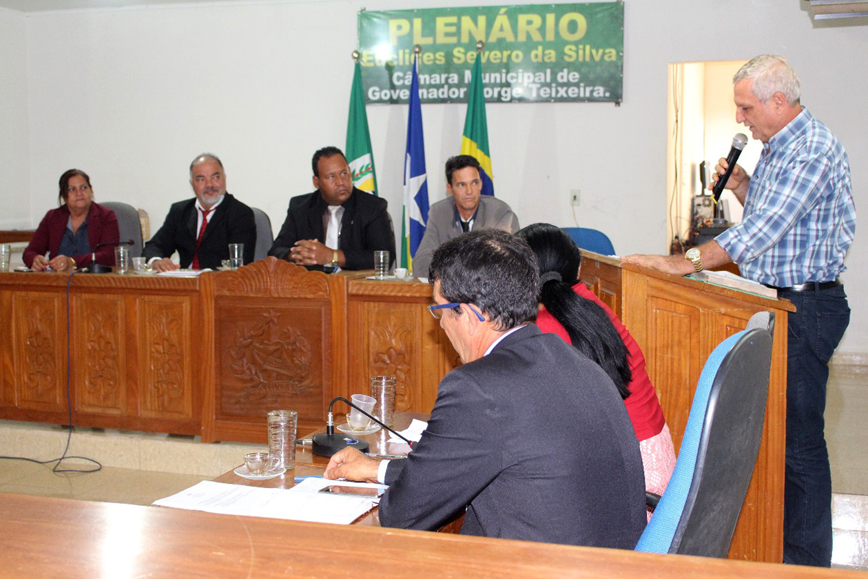 Follador assina novas emendas para Governador Jorge Teixeira e percorre o município