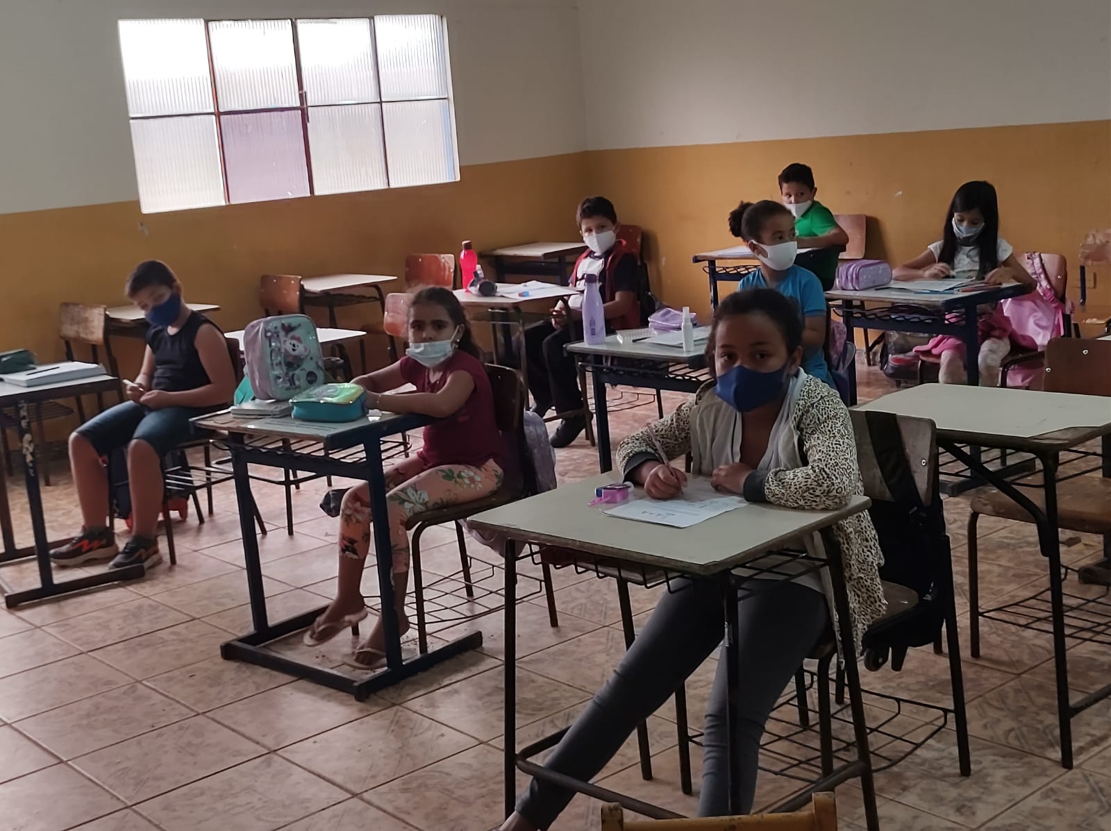 Rio Crespo: Aulas da rede municipal de ensino retornam obedecendo todas as regras de segurança.