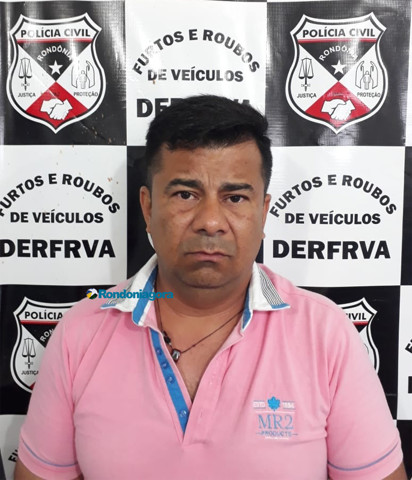 Polícia prende homem com caminhonete clonada e ele diz que venderia por 9 mil dólares na Bolívia