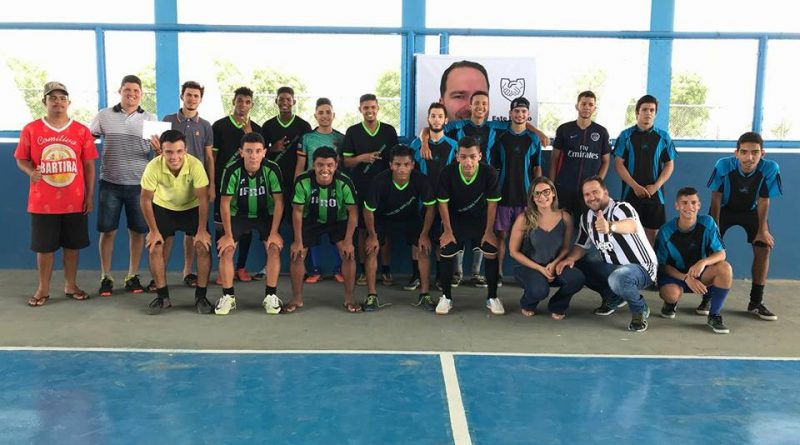 Escola Carmen Ione vence a Taça Redano de Futsal por 2 a 1, contra o Cora Coralina, em Ariquemes