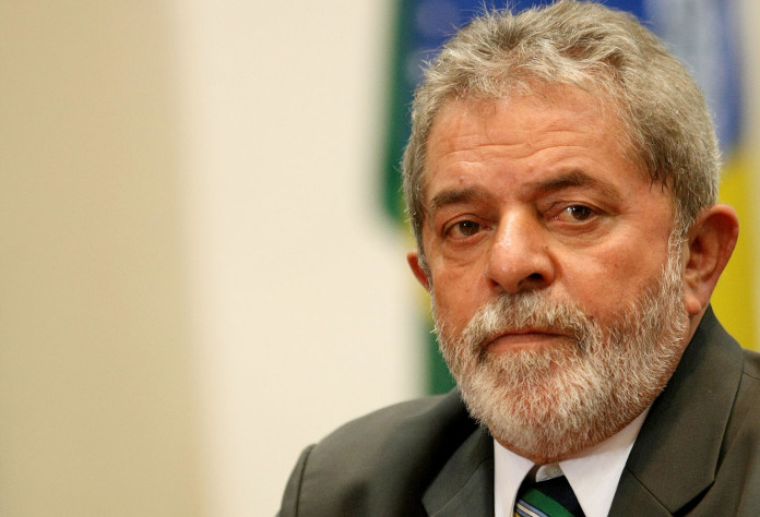 MP-SP pede prisão preventiva de Lula no caso do triplex em Guarujá