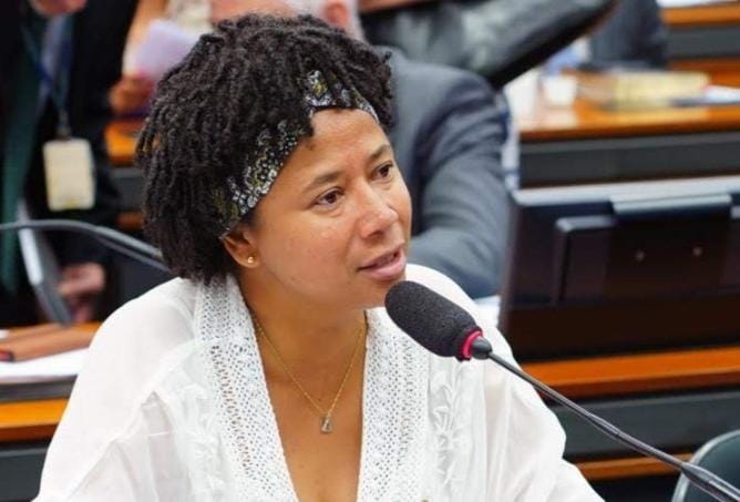 Deputada Sílvia Cristina pede à Anac que adote medidas para evitar suspensão de voos em Rondônia